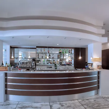 Park Hotel 4*