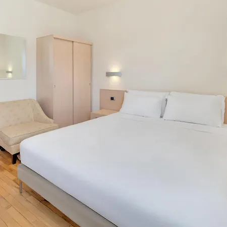 Park Hotel 4*