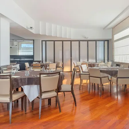 Park Hotel